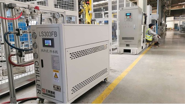 設(shè)備降溫怎樣選型合適的冷水機(jī)？環(huán)諧機(jī)械做您選型冷水機(jī)?